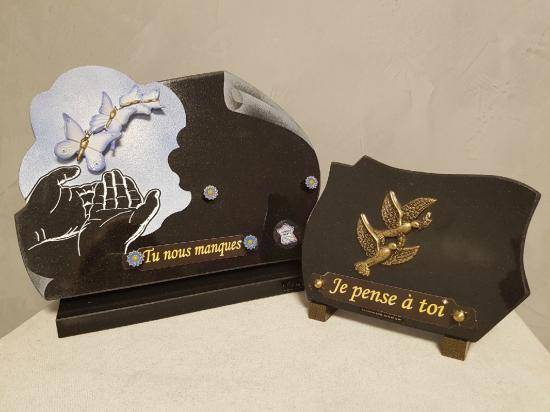 plaque mains papillons