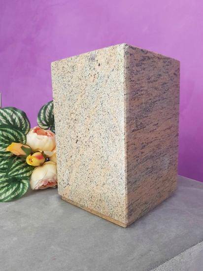 urne rectangulaire clair